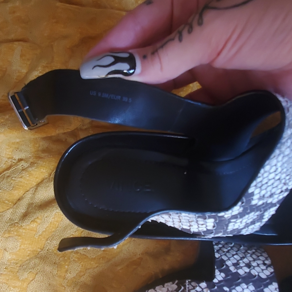Vince Platforms - Picture 4 of 4